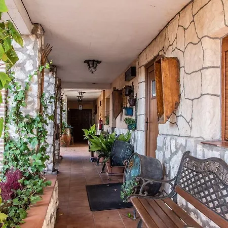 بيت ضيافة El Ventorro Castrillo de la Vega