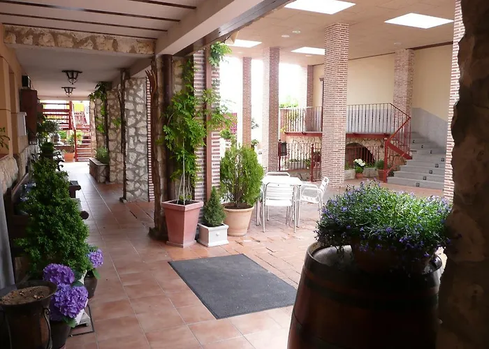 게스트하우스 El Ventorro Castrillo de la Vega